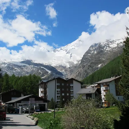 Appartementhaus Venetz Saas105 Ruhige Lage Direkt An Skibushaltestelle Apartmán Saas Fee