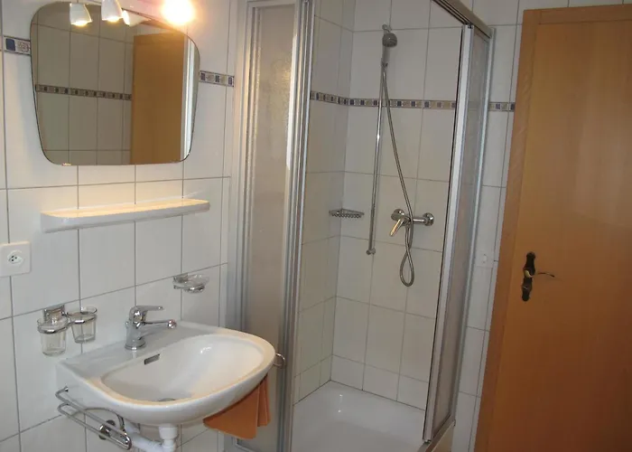 Appartementhaus Venetz Saas105 Ruhige Lage Direkt An Skibushaltestelle * Saas Fee