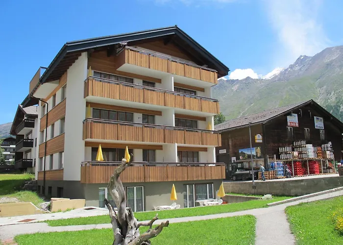 Appartementhaus Venetz Saas105 Ruhige Lage Direkt An Skibushaltestelle شقة Saas Fee